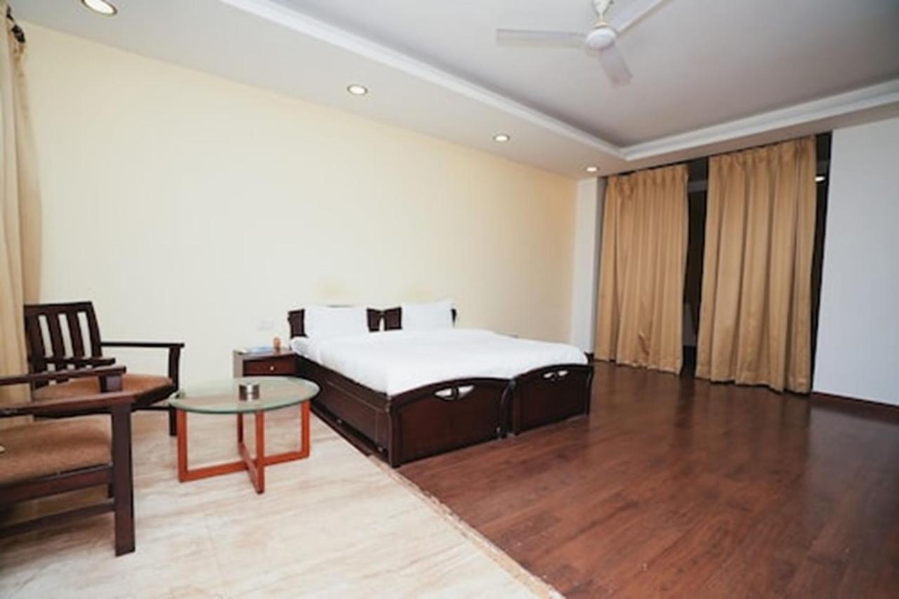 Greenleaf Apartment And Suites, Kalkaji Yeni Delhi Dış mekan fotoğraf